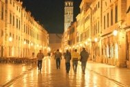 Dubrovnik, Stradun